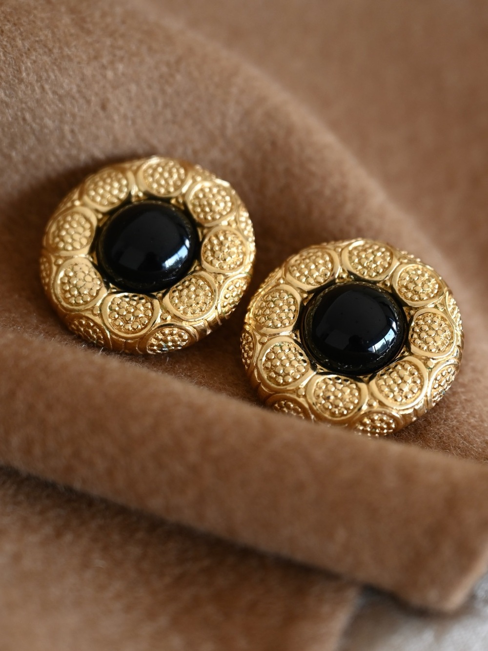 Authentic Vintage Dior Black Glass Cabochon Large Round Gold Clip-On Earrings
